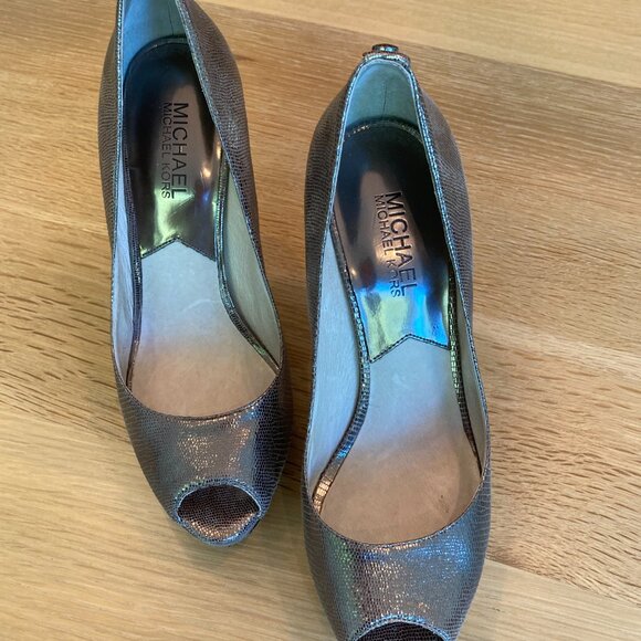 Michael Michael Kors York Platform Peep Toe Heels - Picture 2 of 7